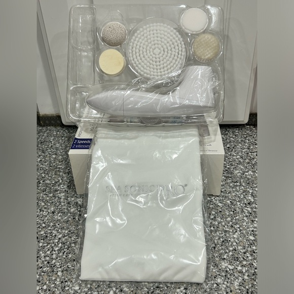 Spa Sonic Pro Face Skin Care System - Picture 6 of 7